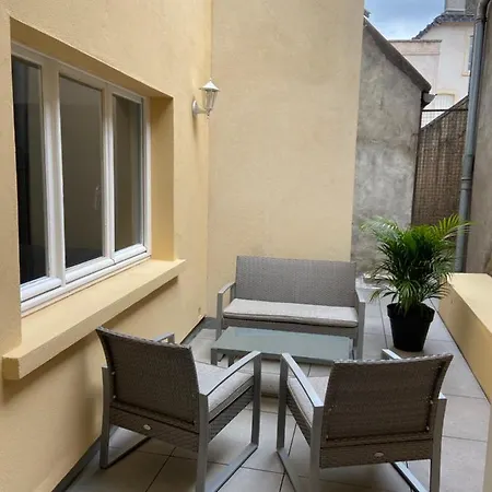 La Terrasse Du Faubourg Apartment *