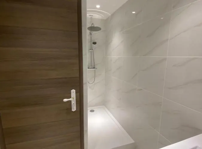 La Terrasse Du Faubourg